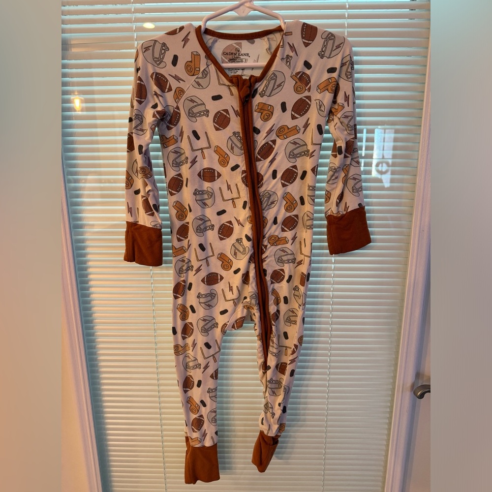 Caden Lane Convertible Zip Romper